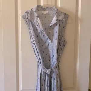 Super cute white and navy blue sleeveless dress with anchors